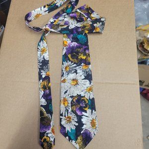 J. BLADES & CO. PURE SILK TIE NECKTIE FLOWERS / FLORAL PATTERN